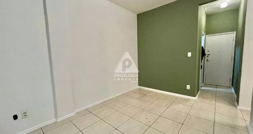 2 quartos, vaga, portaria 24H, rua sem saida
