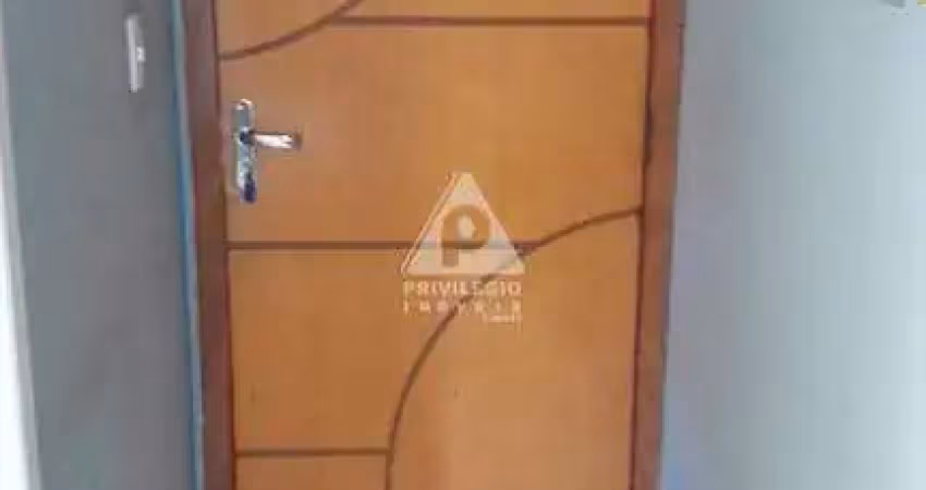 Apartamento à venda, 3 quartos, 1 suíte, 1 vaga, Jardim Vinte e Cinco de Agosto - Duque de Caxias/RJ