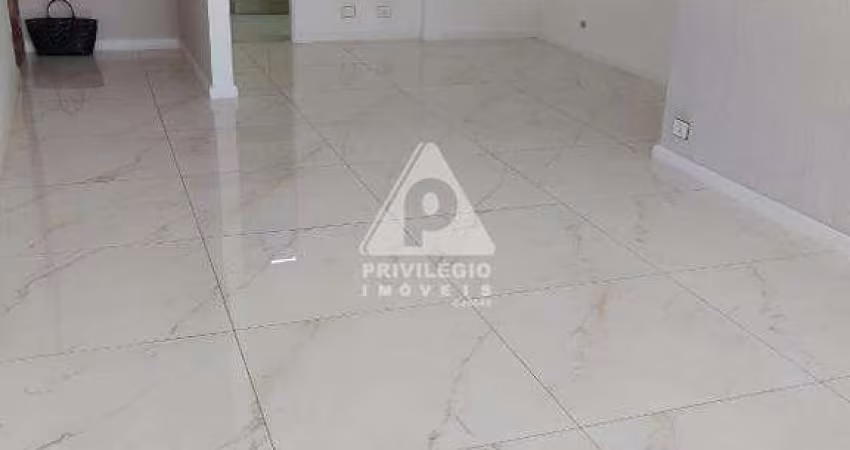 Apartamento 3 quartos (1 suíte) na Rua Barão de Mesquita - Tijuca