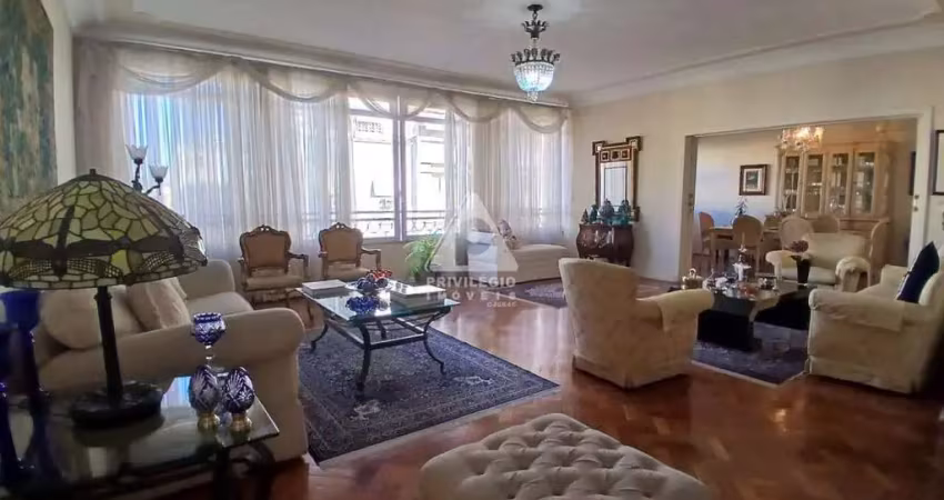 Apartamento à venda, original 4 quartos, 1 vaga- copacabana
