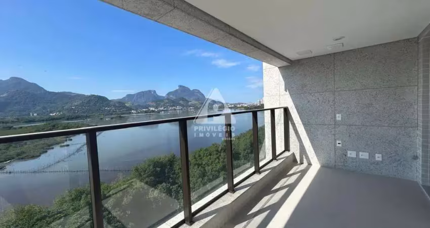 Apartamento de alto padrão com 2 suítes e vista para a lagoa - península