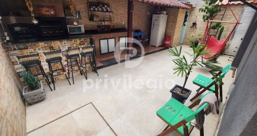 Casa para venda, 153 m2 - em campo grande - maravilhosa casa de 3 quartos com painel solar e área gourmet coberta .
