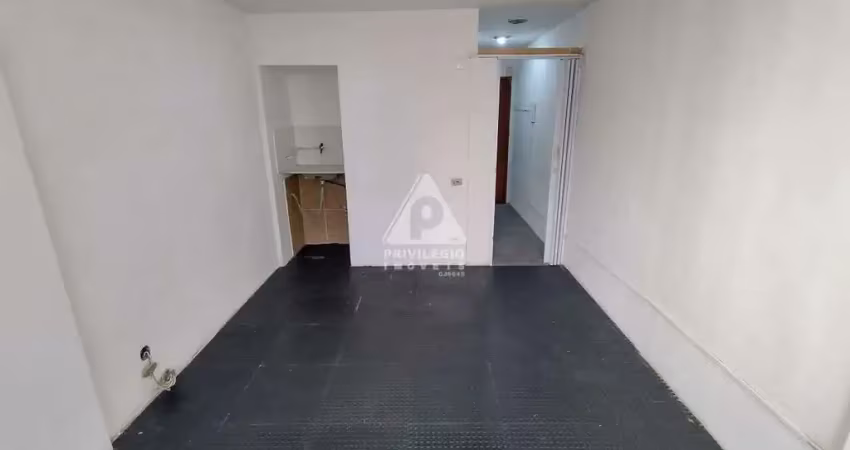 Sala comercial à venda na Avenida Nossa Senhora de Copacabana, --, Copacabana, Rio de Janeiro
