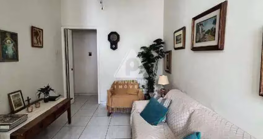 Apartamento à venda em botafogo, reformado, 2 quartos, dependência completa