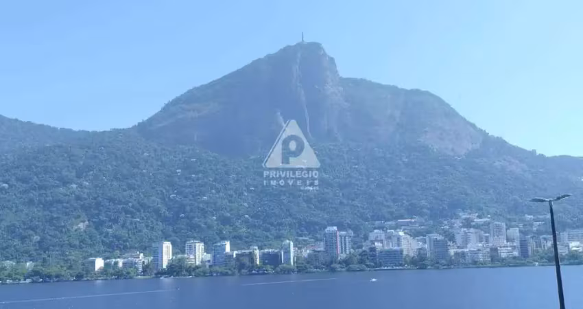 Lagoa, 4 quartos, 2 suites, 4 banheiros, vistão deslumbrante, 3 vagas
