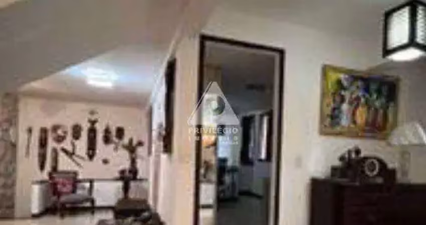 Privilegio imoveis vende, casa de 4 quartos, 4 suítes, 1 vaga, botafogo - rio de janeiro/rj