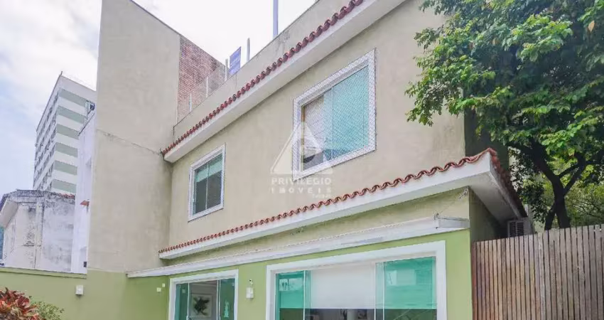 Casa de rua à venda, 5 quartos, 3 suítes, 5 vagas, humaitá - rio de janeiro/rj