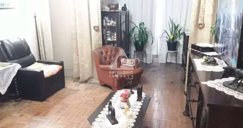 Apartamento à venda, 3 quartos, dependências completas. botafogo
