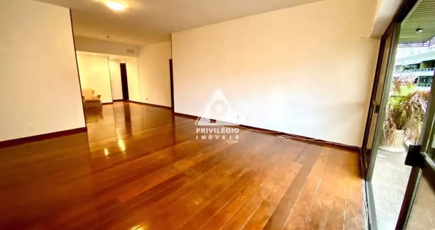 Apartamento com 3 quartos à venda na Rua Sacopa, --, Lagoa, Rio de Janeiro