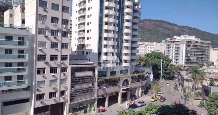 Apartamento em botafogo composta de sala, 2 dormitórios, 2 banheiros, cozinha, área de serviço e vista livre com possibilidade de alugar vaga no con