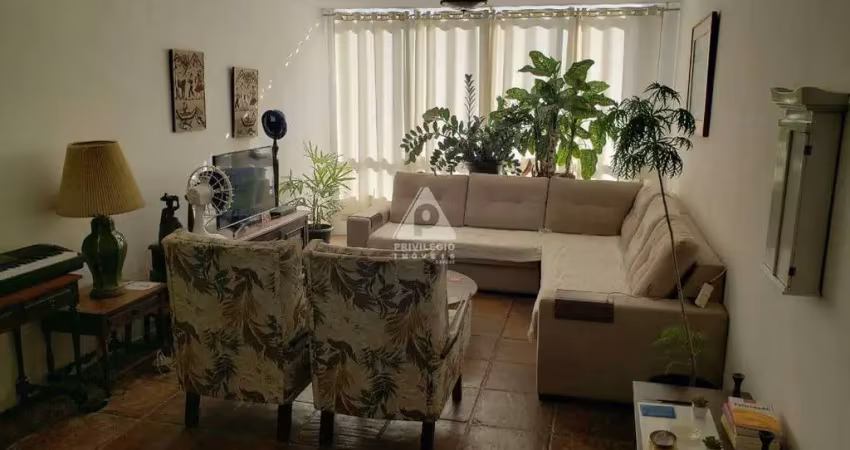 Apartamento - 3 quartos - 1 suite - dpe -120m2 - 1 vaga - copacabana.