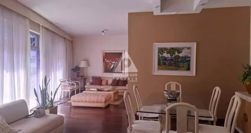 Excelente apartamento de 4 quartos em rua nobre! com vaga!
