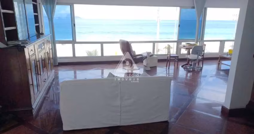 Leblon – frente mar na delfim moreira, 4 quartos, suíte, 2 vagas!