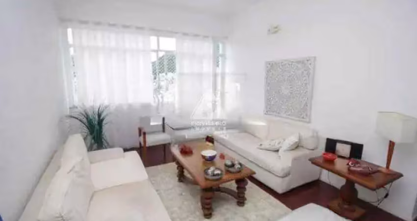 3 quartos sendo 1 suite, vista livre, reformado, vaga, portaria 24h