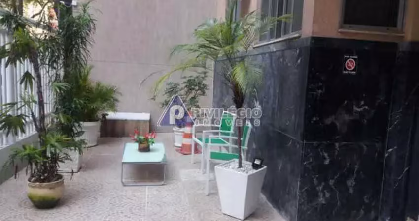 Apto com sala. 3 quartos. bh. coz. vaga escritura. pronto para morar. rua tranquila junto praia