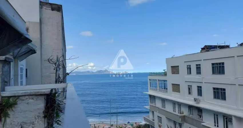 Apartamento a venda : 3 quartos, varanda, vista mar,1 vaga, posto 6 de copacabana.