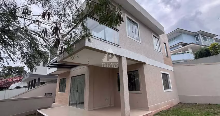 Casa duplex - 04 quartos - 04 suítes - 159m² - 02 vagas - condomínio fechado - pechincha (jacarepaguá)