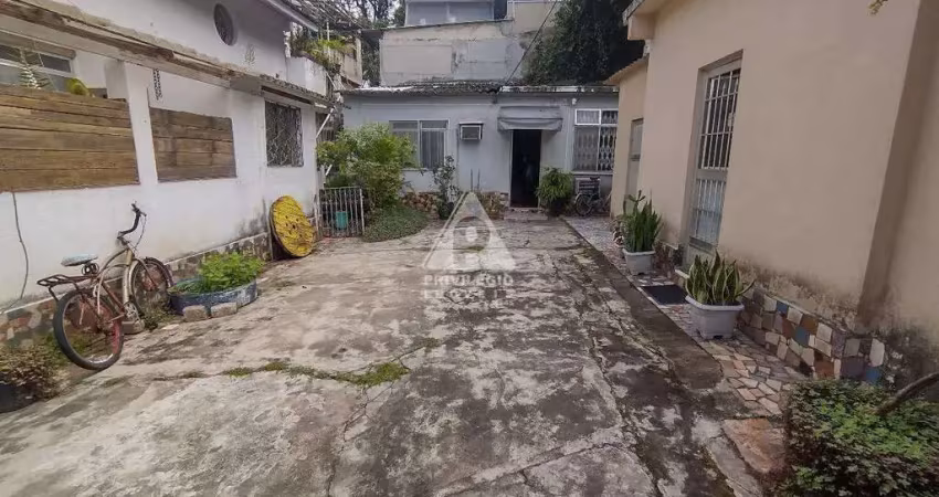 Terreno 253m² | jardim botânico | 3 casas | oportunidade | residencial ou comercial