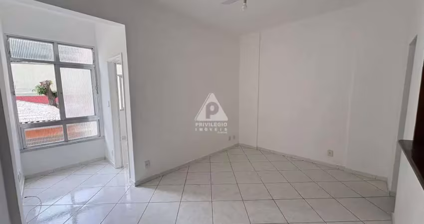 Apartamento à venda - 1 quarto e sala no coração do andaraí, rj
