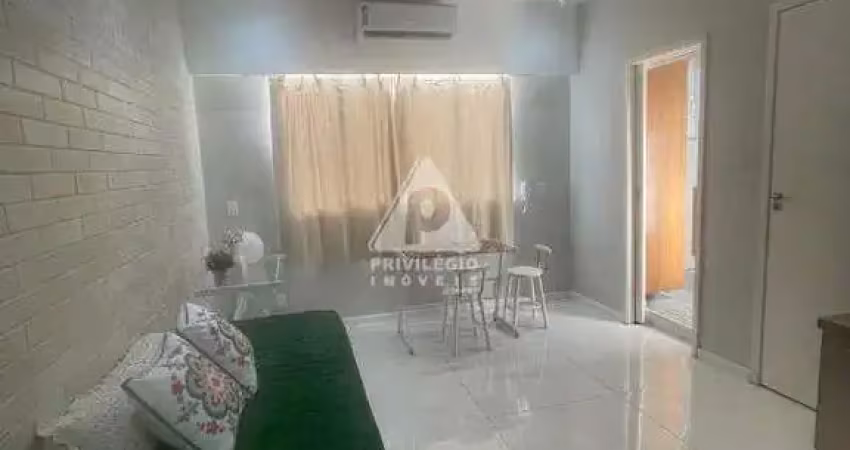Apartamento no catete, rj - 30 m², 1 quarto, 1 banheiro