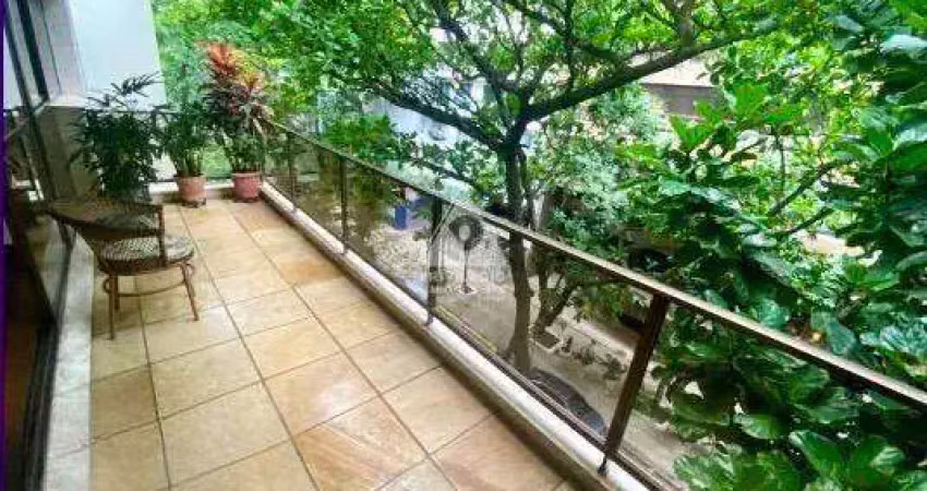 Apartamento com varanda e vista agradável na redentor!