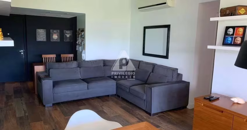 Apartamento 2 quartos com dependência no recreio dos bandeirantes
