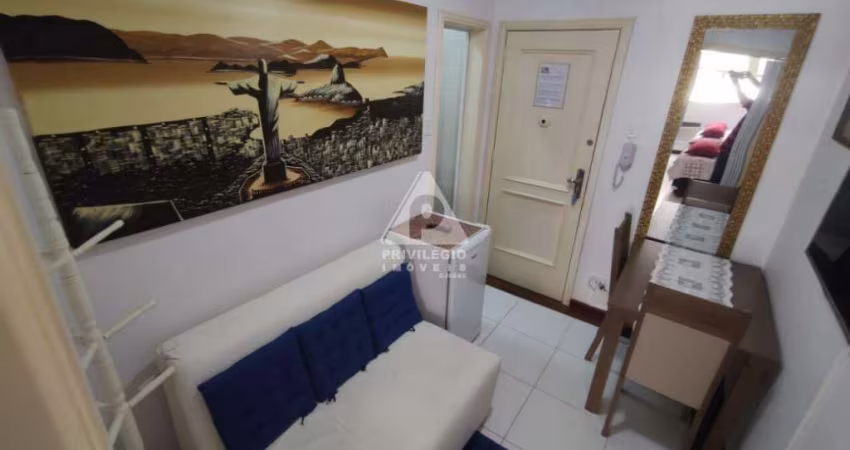 Apartamento Sala e quarto (suíte) mobiliado a venda Atlântica Posto 5!
