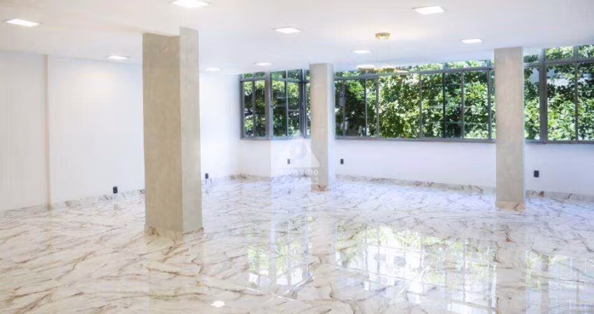 SALÃO, 3 QUARTOS COM 2 SUÍTES. 4 BANHEIROS AO TOTAL, VISTA LATERAL MAR 165M²