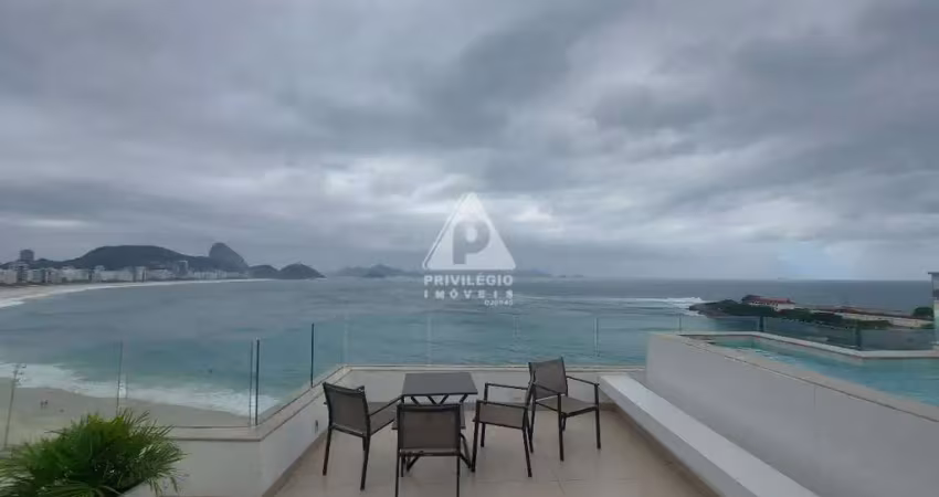Apartamento a venda : cobertura duplex, 3 suítes, vista mar, piscina, 1 vaga, posto 6.