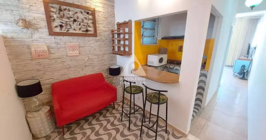 Apartamento a venda: conjugado com vista livre, no posto 4 em copacabana.