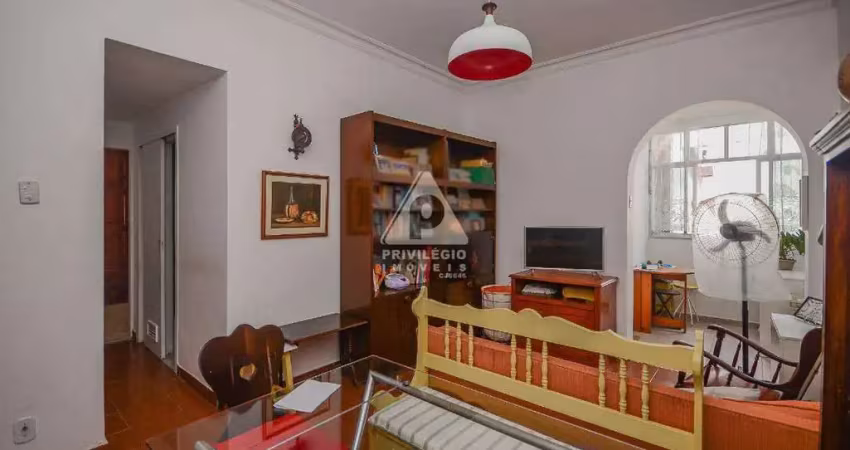 Apartamento à venda, 2 quartos, copacabana - rio de janeiro/rj