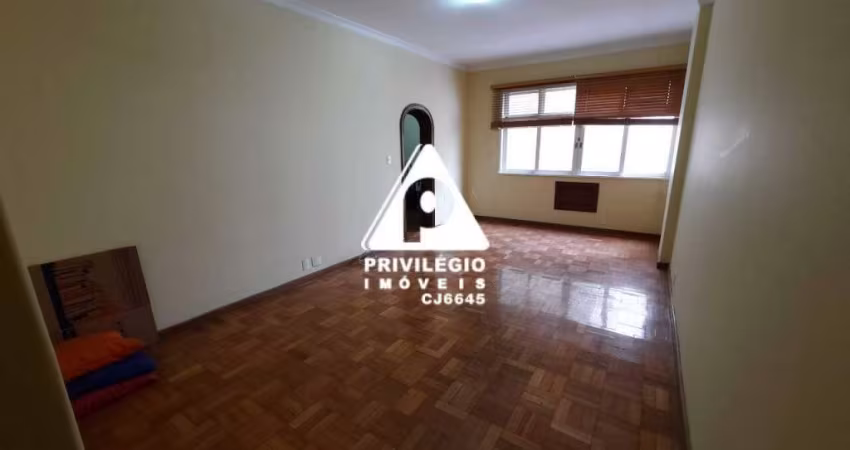 Apartamento à venda, 3 quartos, 1 suíte, Copacabana - RIO DE JANEIRO/RJ