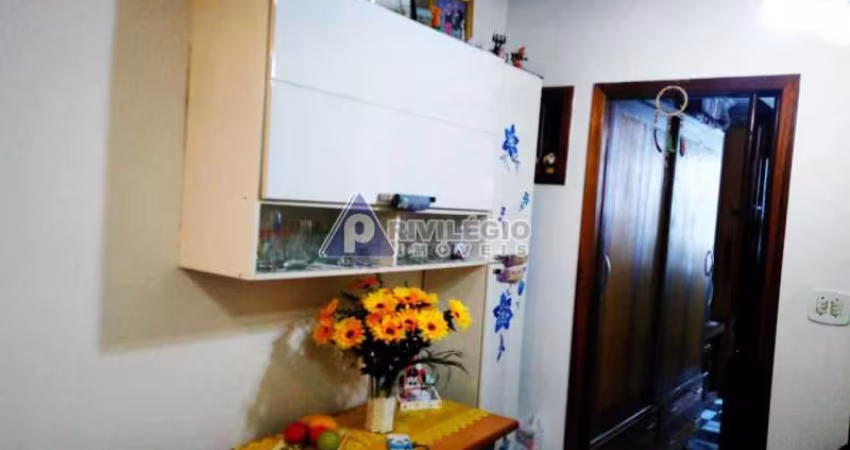 KitnetConjugado à venda, 1 quarto, Copacabana - RIO DE JANEIRO/RJ