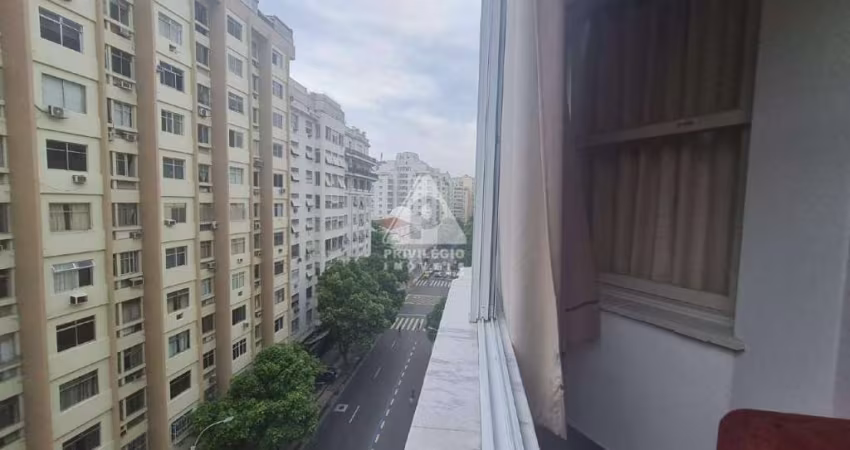 Apartamento à venda, 3 quartos, 1 suíte, 1 vaga, Copacabana - RIO DE JANEIRO/RJ