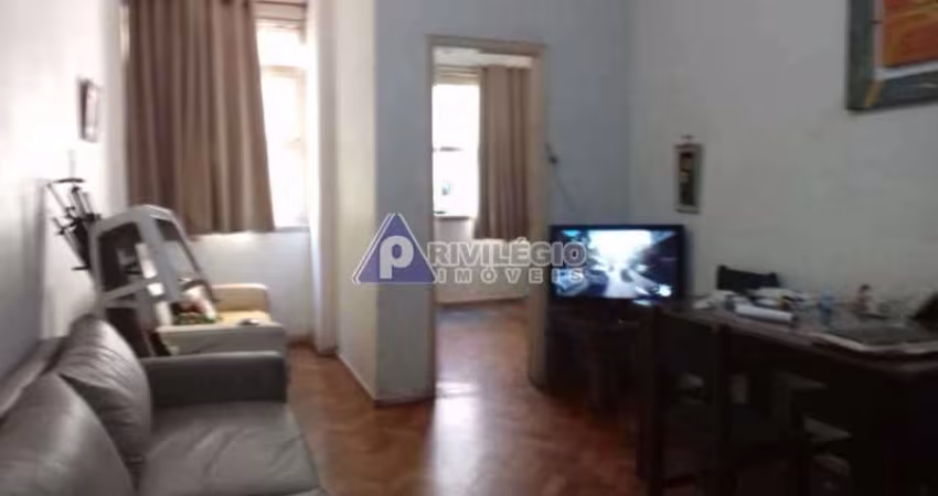 Apartamento à venda, 2 quartos, Copacabana - RIO DE JANEIRO/RJ