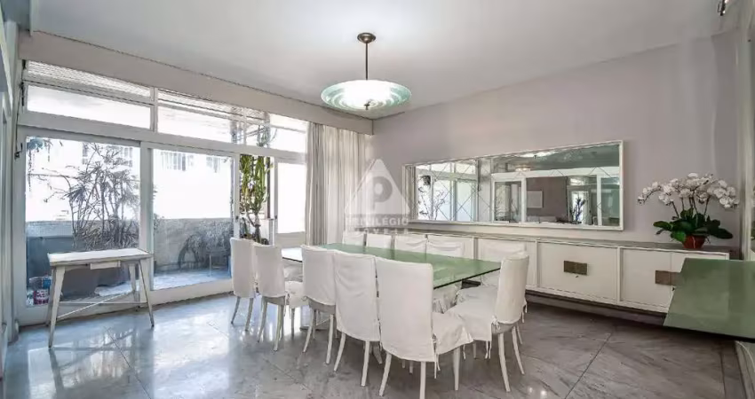 Maravilhoso duplex com 383m² em copacabana 4 quartos c/ varanda vista lateral mar