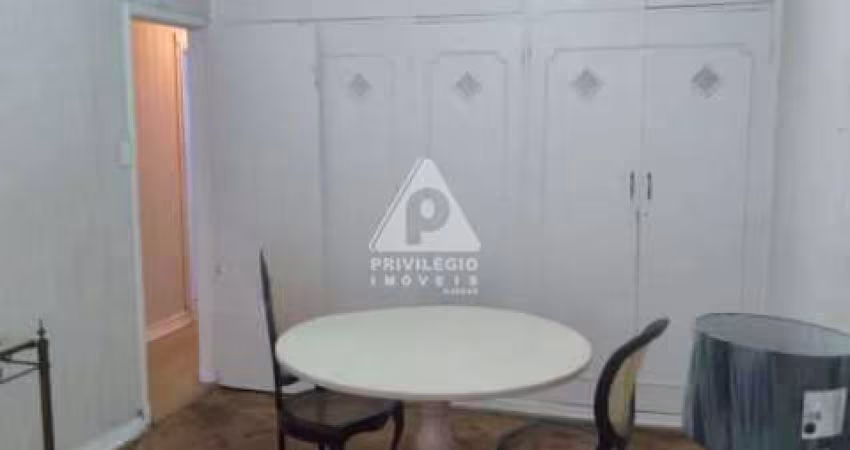 Apartamento à venda, 3 quartos, 1 vaga, Copacabana - RIO DE JANEIRO/RJ