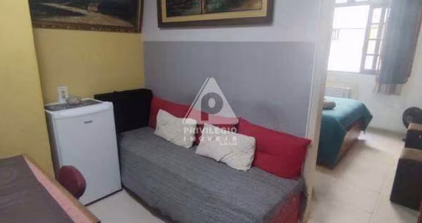 Conjugado à venda, 1 quarto, Copacabana - RIO DE JANEIRO/RJ