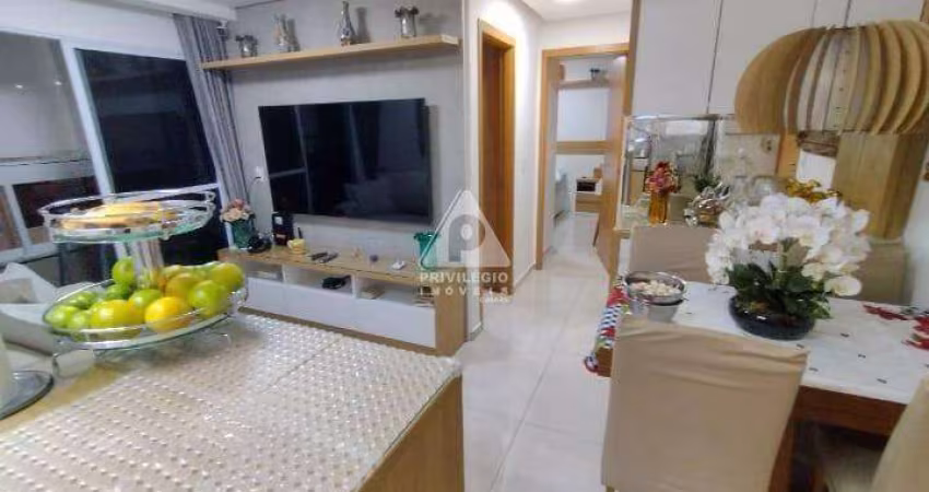 Excelente apartamento 2 quartos, varanda, 46m², 1 vaga - Encantado