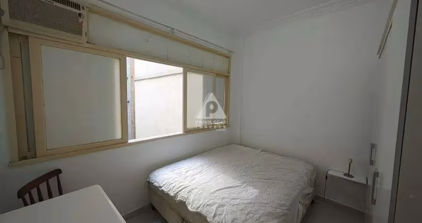 Quarto e sala à venda em laranjerias - rio de janeiro -rj