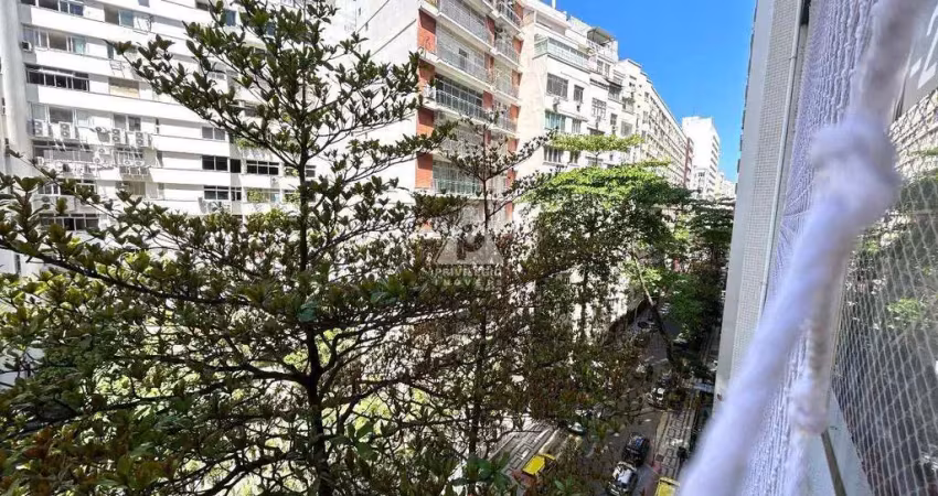 Oportunidade de 2 quartos com dependêcia na domingos ferreira!!