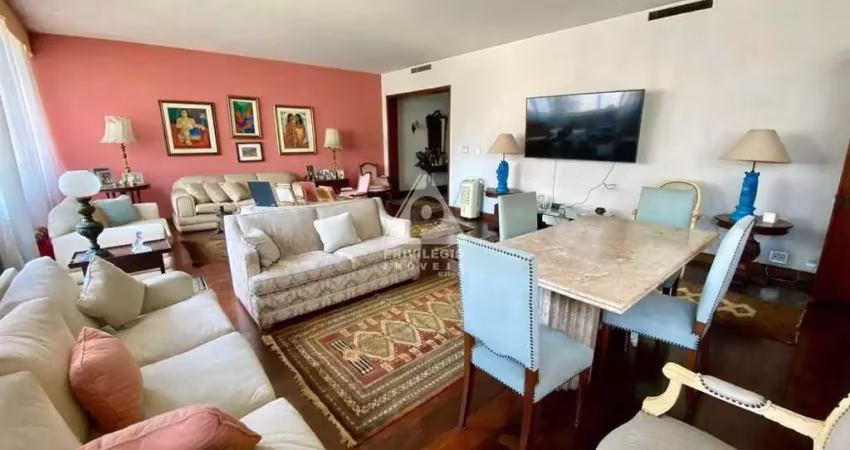 Apartamento à venda, 3 quartos, 1 suíte, 2 vagas, copacabana - rio de janeiro/rj
