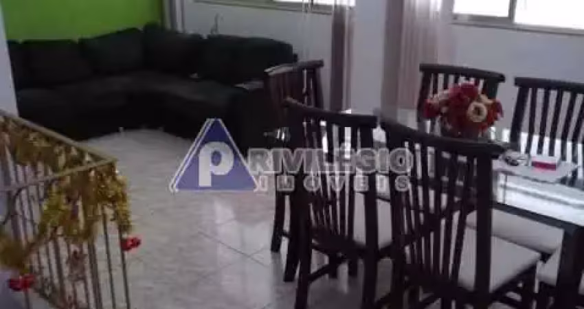 Casa de Vila à venda, 4 quartos, 1 suíte, 1 vaga, Tijuca - RIO DE JANEIRO/RJ