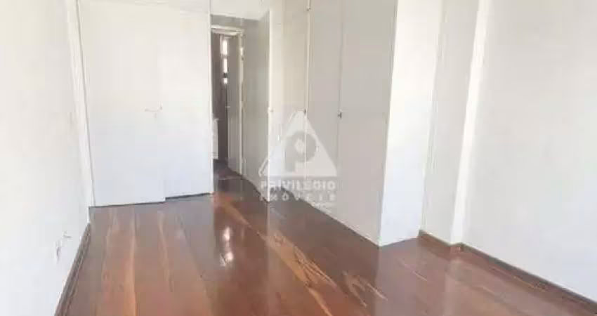 Apartamento à venda, 2 quartos, 1 suíte, 2 vagas, Copacabana - RIO DE JANEIRO/RJ