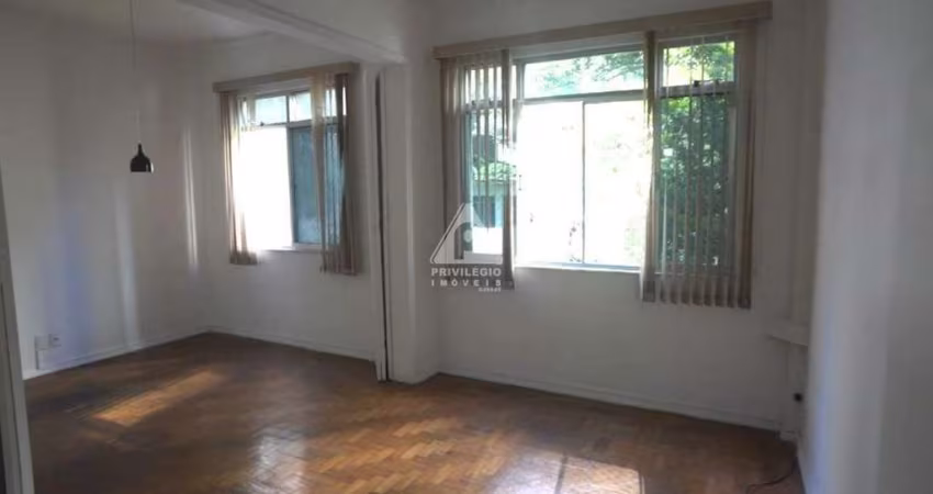 Apartamento com 2 quartos próximo ao Shopping RioSul