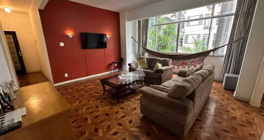 Apartamento de 3 quartos em rua nobre no Flamengo