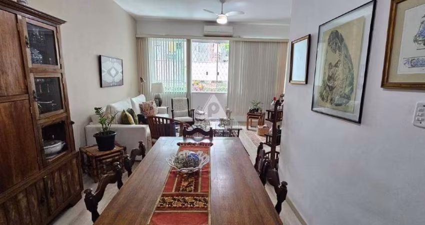 Casa duplex de vila a venda em Botafogo, próximo ao metrô