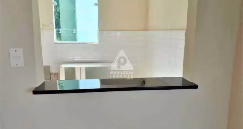 Cobertura à venda, 3 quartos, 1 suíte, Grajaú - RIO DE JANEIRO/RJ