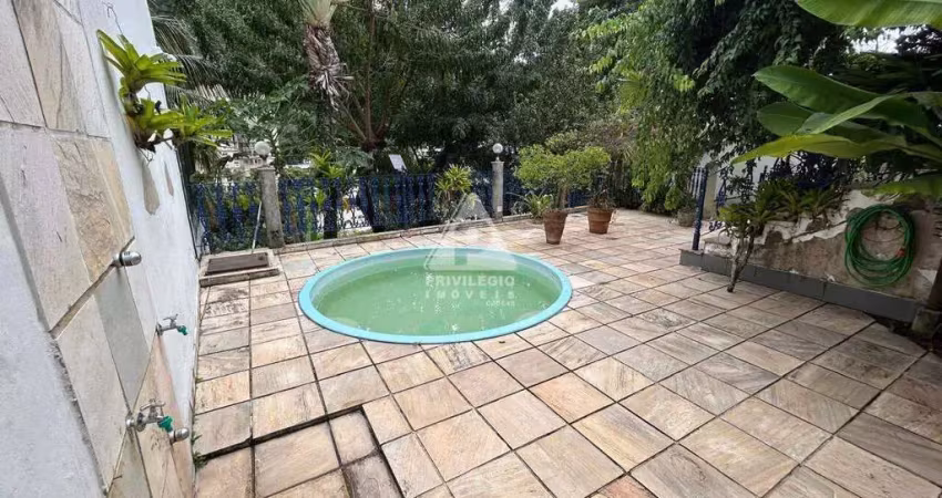 Excelente casa em laranjeiras