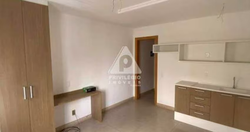 No Centro do Rio de Janeiro! Excelente apartamento conjugado, próximo ao Museu do Amanhã.